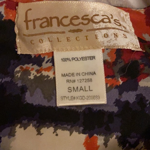 Cute dress - Picture 2 of 3